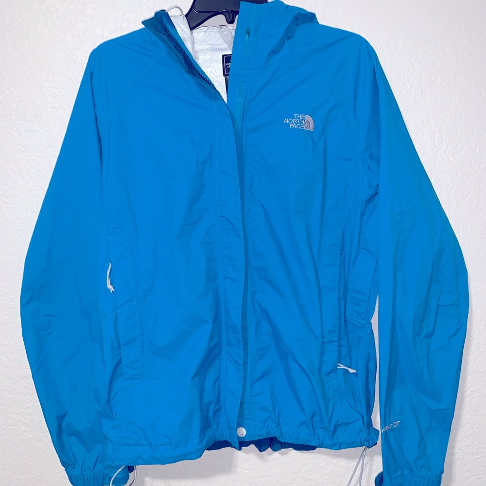 Women’s North Face blue lightweight rain jacket